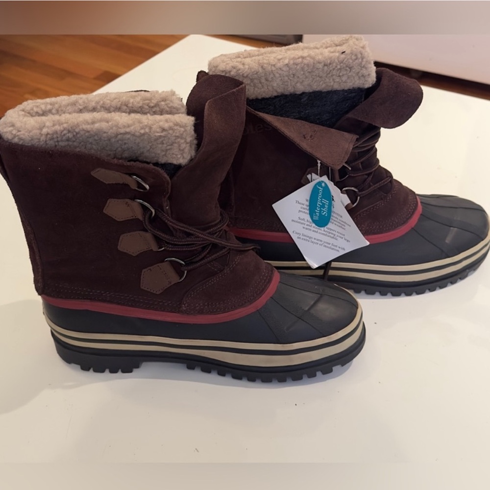 Brown and Black Winter Boots with Fur Lining
